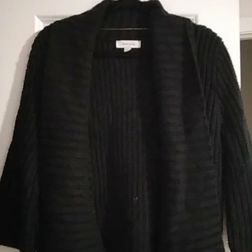 Cardigan‎ - Picture 3 of 3